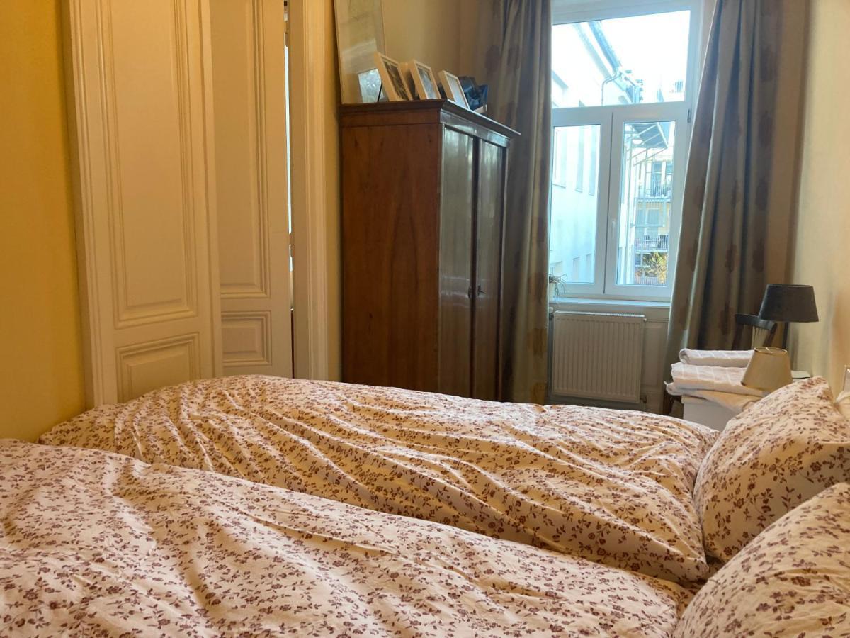 Charmantes Wiener Jugendstilhaus Kostenloses Wlan Екстериор снимка